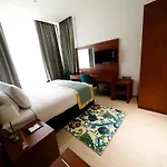 Baniyas Plaza Hotel Apartments