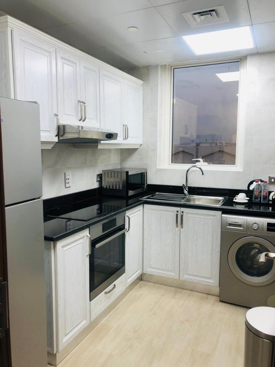 Baniyas Plaza Aparthotel *